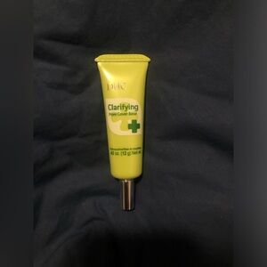 DHC - Clarifying Pore Cover Base (SOLD OUT ON AMAZON!)